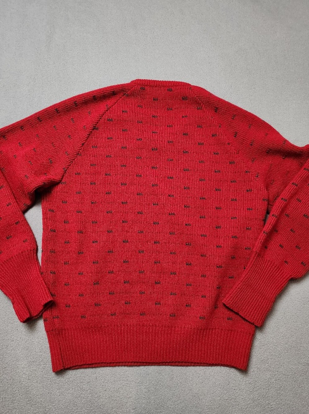 Vintage Ingo Red V neck Knit Sweater Sz Med Made in Canada - Picture 8 of 11